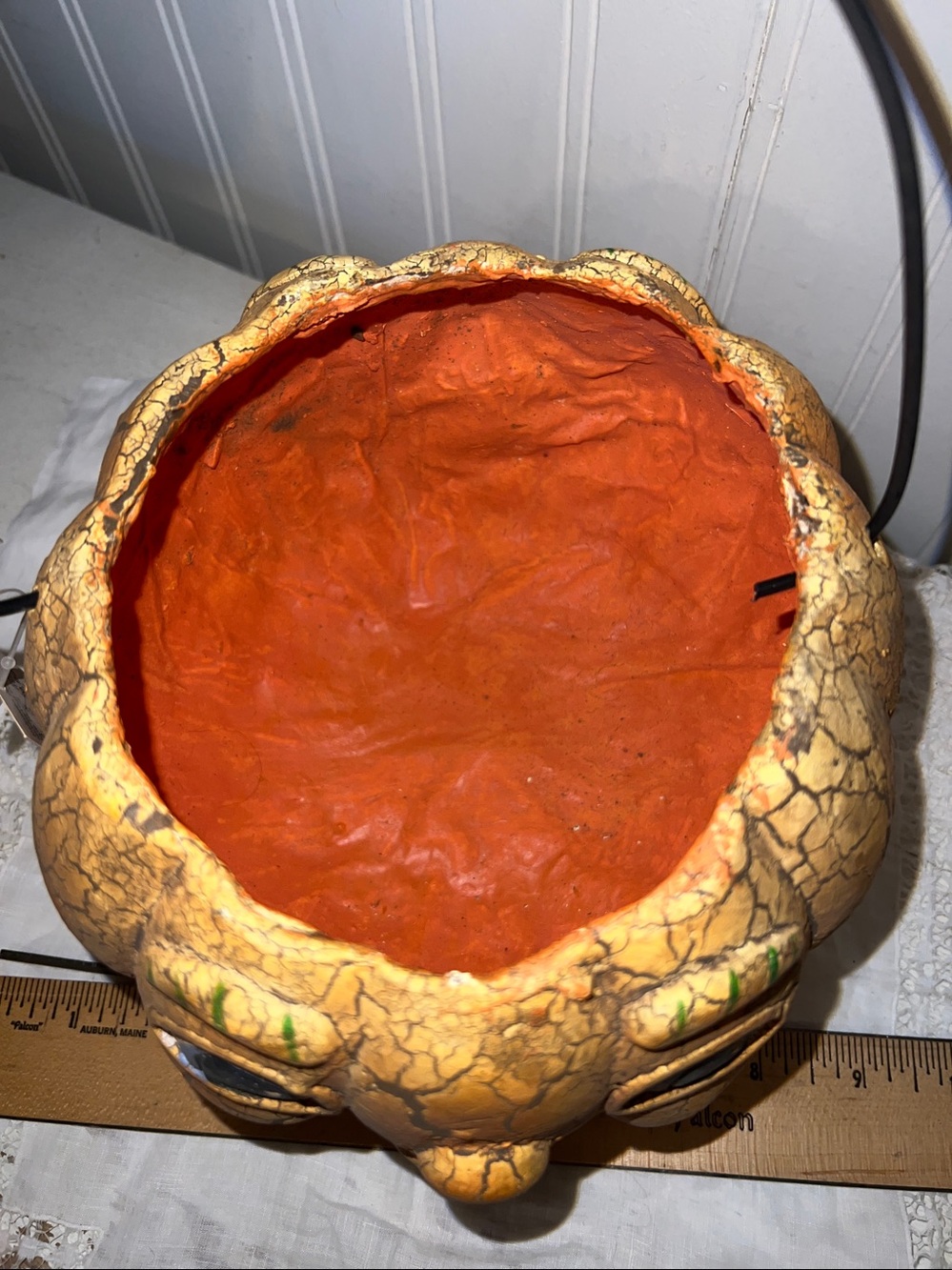 Vintage style paper mache Halloween pumpkin - Picture 4 of 5